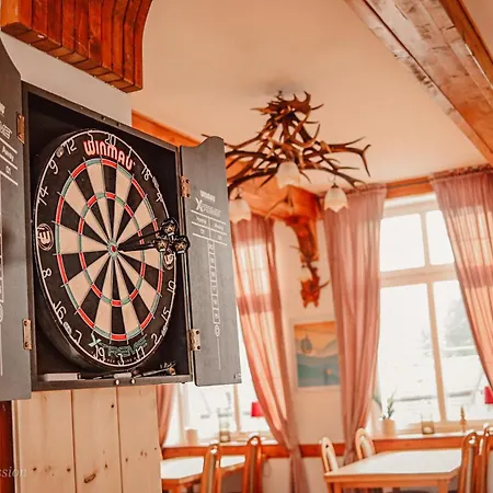 Orzel 住宿加早餐酒店 3*