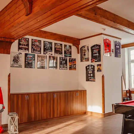 住宿加早餐酒店 Orzel 3*