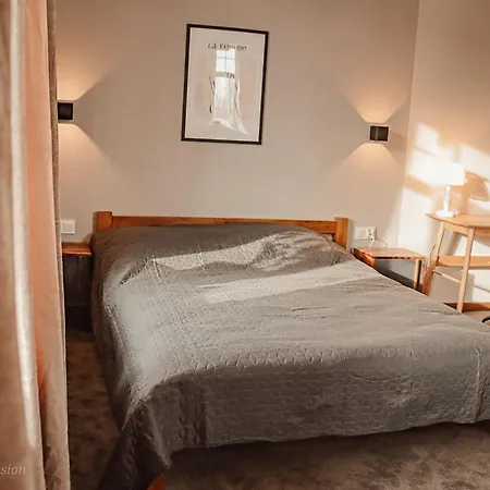 Orzel 3* Jarkowice (Lubawka)