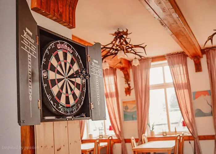 Orzeł Nocleg ze śniadaniem 3*