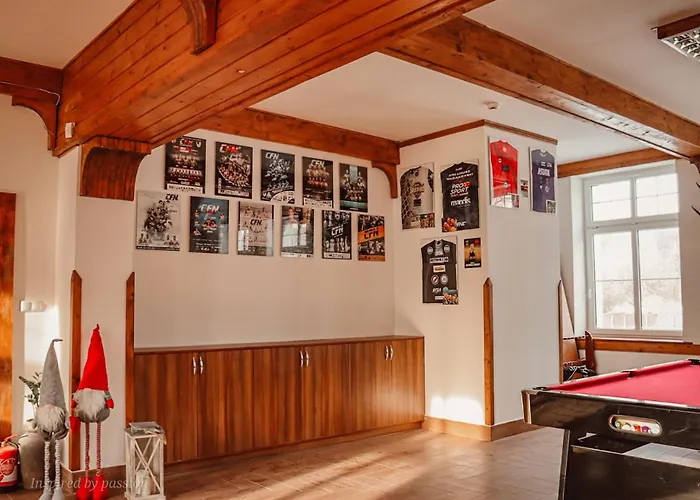 Nocleg ze śniadaniem Orzeł 3*