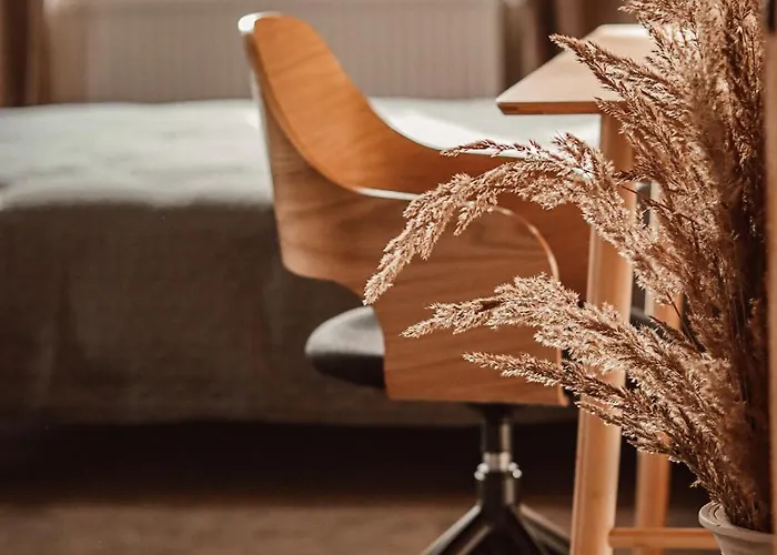 Orzeł Nocleg ze śniadaniem 3*