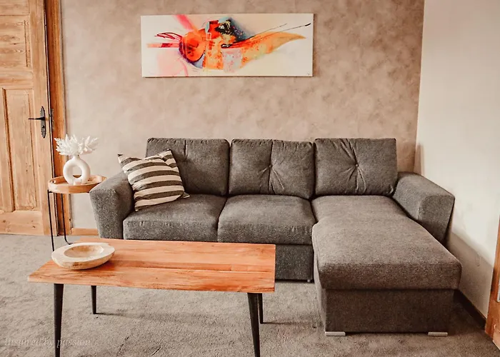 Orzeł Nocleg ze śniadaniem 3*